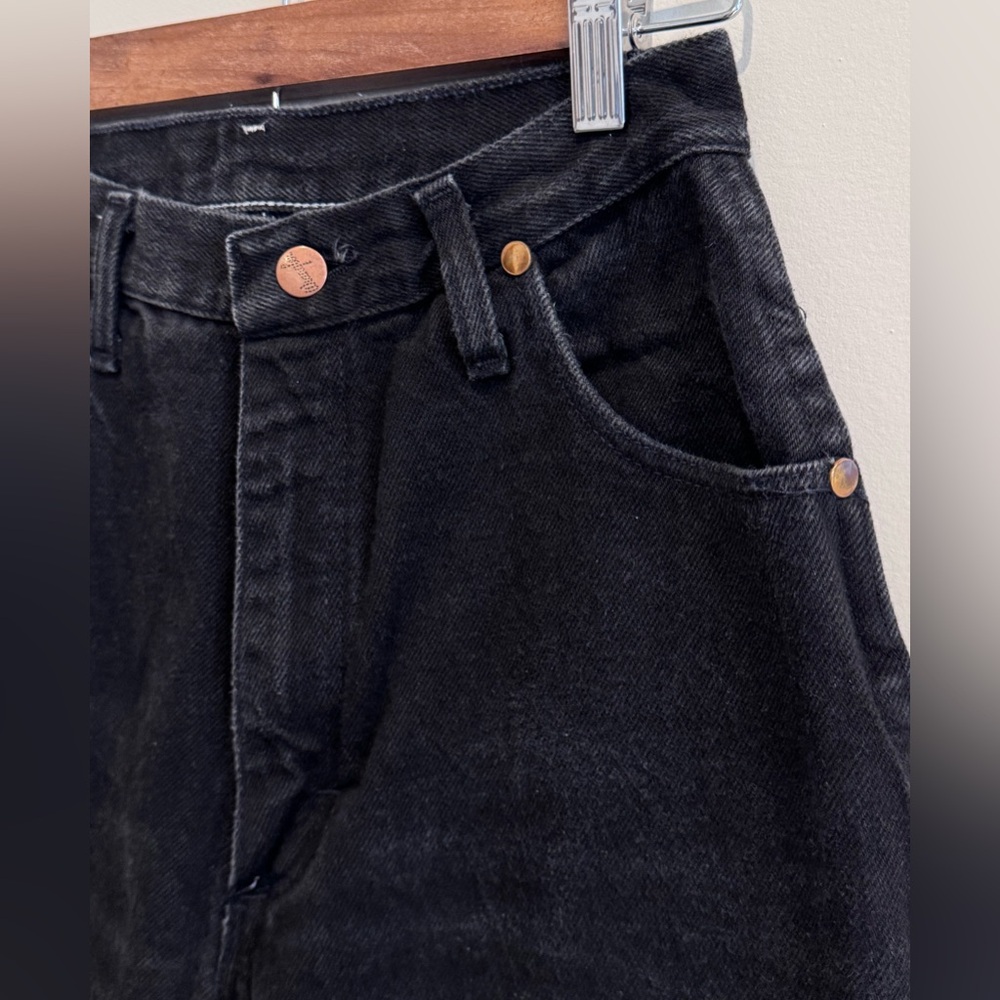 Wrangler Straight Leg Jeans in Washed Black - Picture 7 of 13